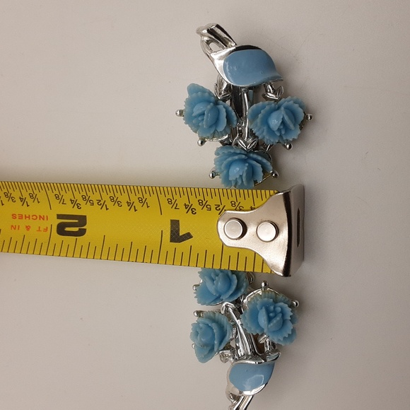 Vintage JJ Jonette Rose Brooch & Clip-On Earrings Set - Excellent Used C… - Picture 12 of 14